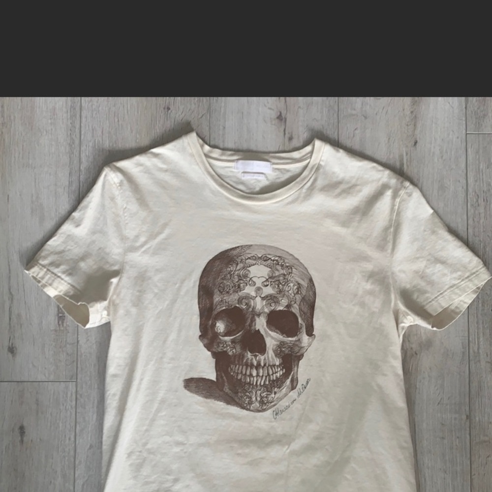 Alexander McQueen large Tshirt.